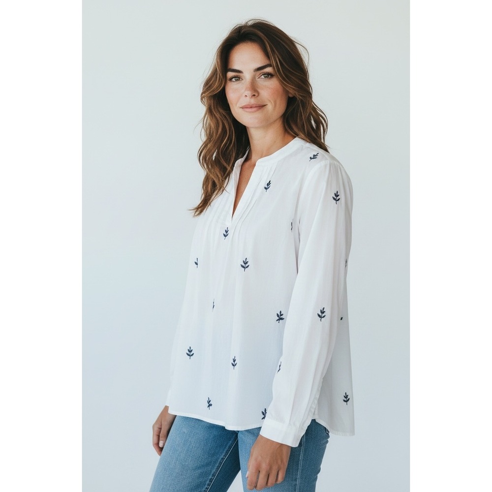 Talbots Petite Large White Cotton Embroidered Floral Split Neck Blouse NWT